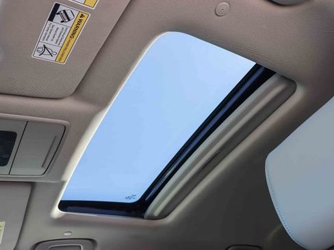 Used 2025 Honda CR-V EX-L image 28