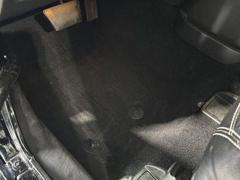 Used 2016 Jeep Wrangler Sahara w/ Connectivity Group AWD/4WD image 15