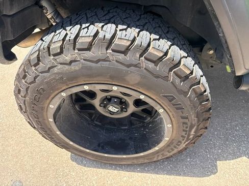 Used 2019 Jeep Wrangler Unlimited Sport S AWD/4WD image 9