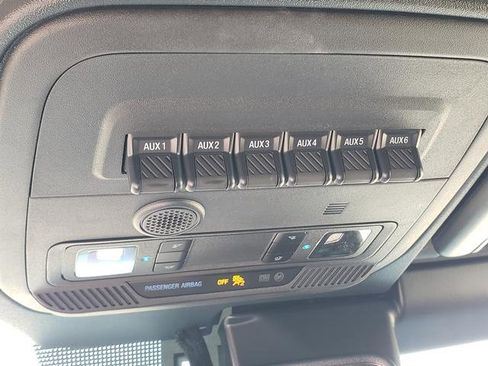 New 2025 Ford Bronco Badlands image 21