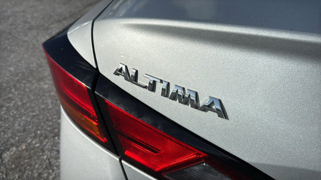 Used 2022 Nissan Altima 2.5 SV AWD/4WD image 7