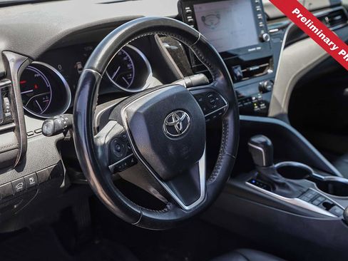 Used 2021 Toyota Camry XLE FWD image 14