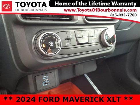 Used 2024 Ford Maverick XLT image 19