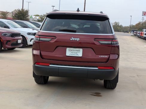New 2025 Jeep Grand Cherokee L Laredo RWD image 4
