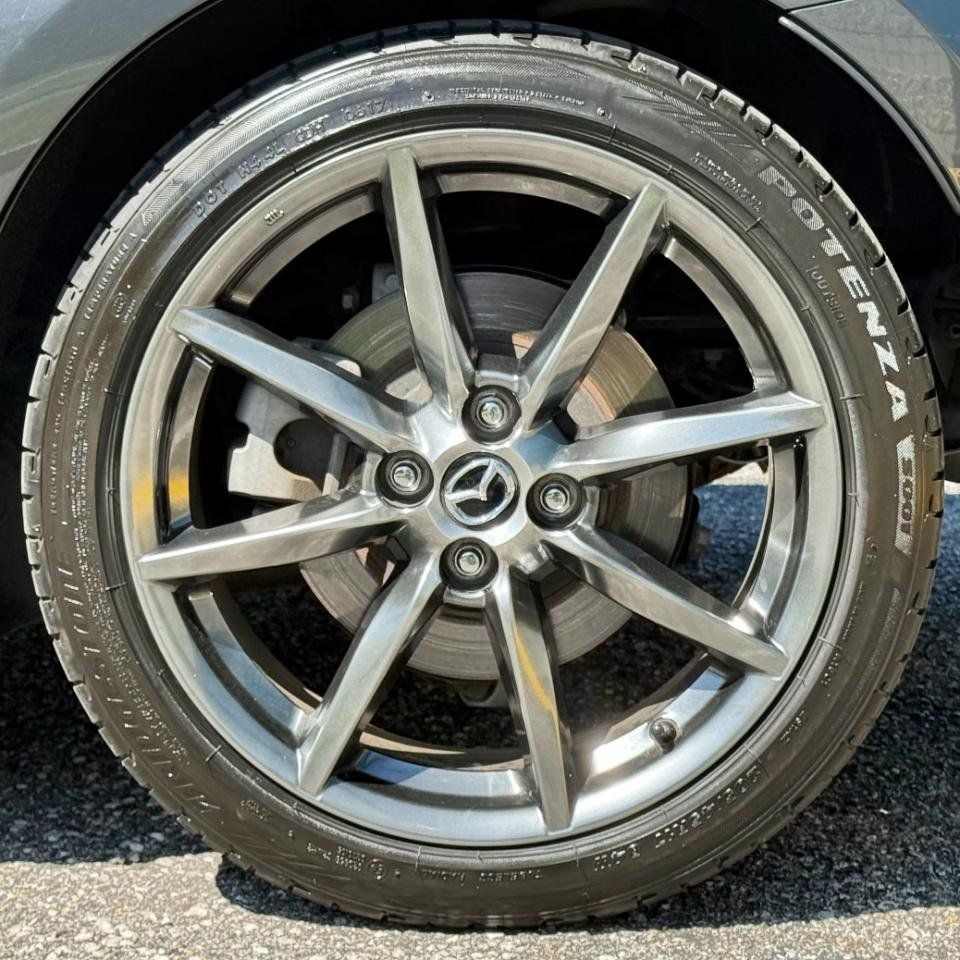 Used 2017 MAZDA MX-5 Miata RF Grand Touring RWD image 21
