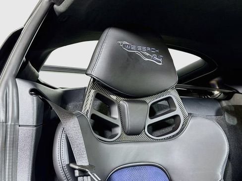 Used 2025 Porsche 718 Cayman GT4 RS RWD image 20