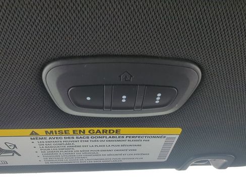 New 2026 Chrysler Pacifica Select image 20