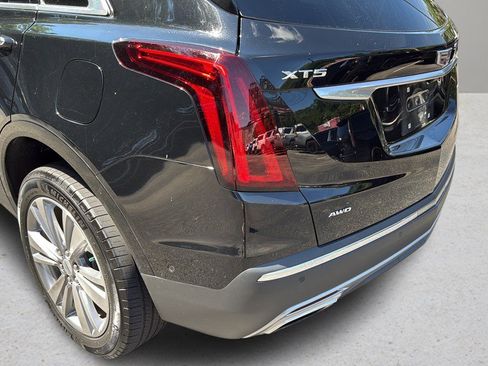 Certified 2024 Cadillac XT5 Premium Luxury w/ Technology Package AWD/4WD image 12