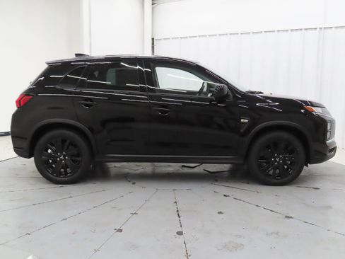 New 2026 Mitsubishi Outlander Sport LE AWD/4WD image 2