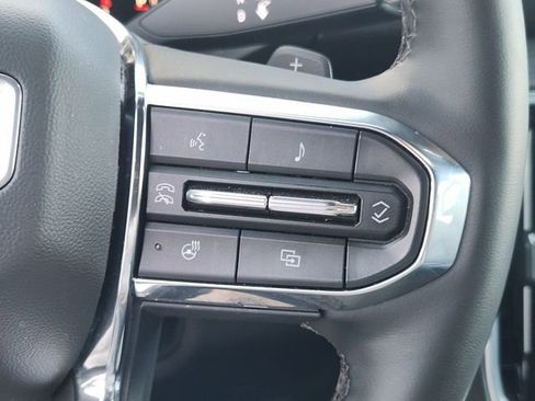 Used 2025 GMC Yukon Denali image 22