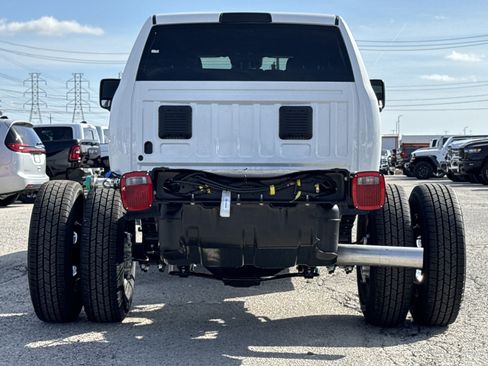 New 2026 RAM 3500 Tradesman w/ Chrome Appearance Group A AWD/4WD image 10