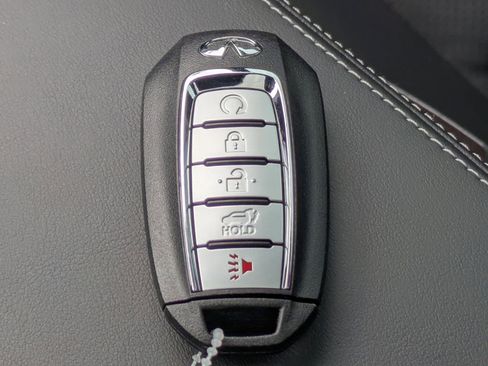 Used 2024 INFINITI QX50 Sport image 34