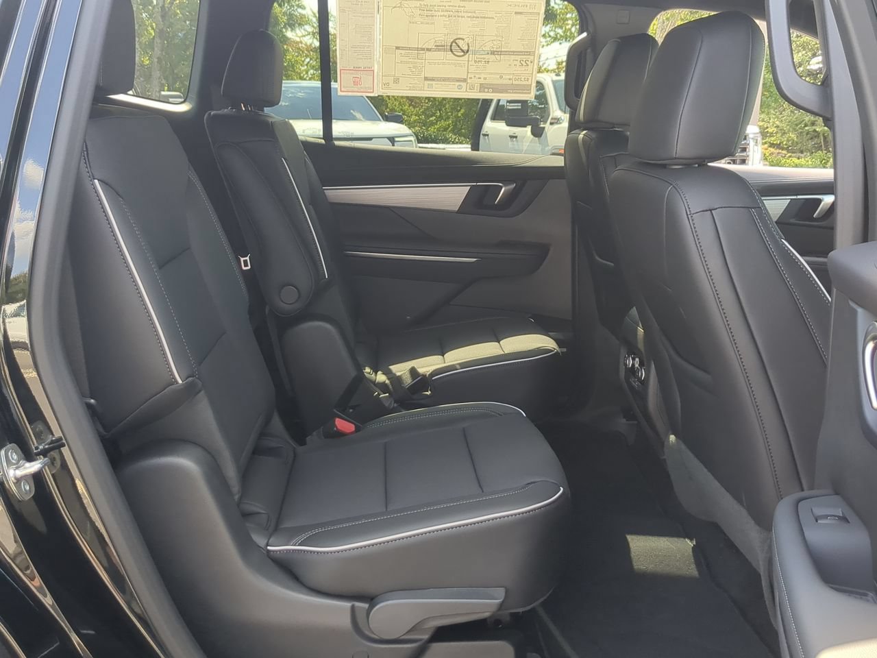 Used 2026 Buick Enclave Preferred FWD image 27