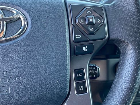 Used 2020 Toyota Tacoma TRD Off-Road w/ TRD Premium Off Road Package image 22