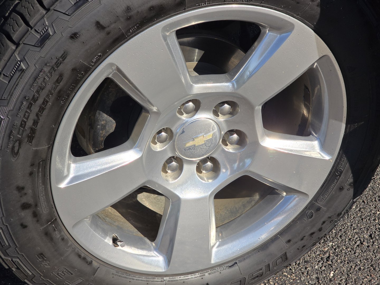 Certified 2018 Chevrolet Silverado 1500 LT w/ All Star Edition AWD/4WD image 17