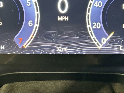 New 2025 Jeep Grand Cherokee L Altitude image 41