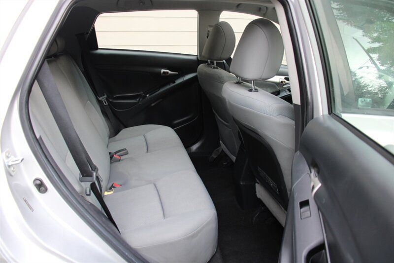 Used 2010 Toyota Matrix S FWD image 6