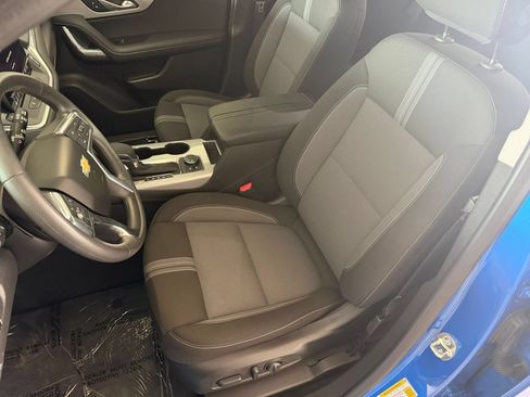 Used 2026 Chevrolet Blazer LT FWD image 36