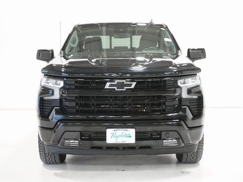 Used 2024 Chevrolet Silverado 1500 RST image 3