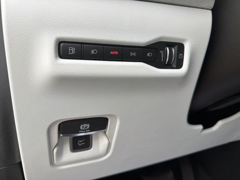 New 2026 Jeep Cherokee Laredo AWD/4WD image 13