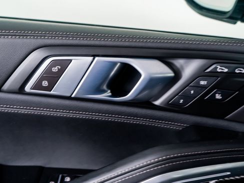 Used 2024 BMW X6 M60i image 50