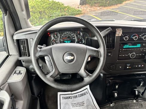 Used 2016 Chevrolet Express 3500 LT w/ LT Preferred Equipment Group image 17