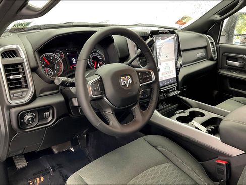 New 2025 RAM 2500 Big Horn image 4