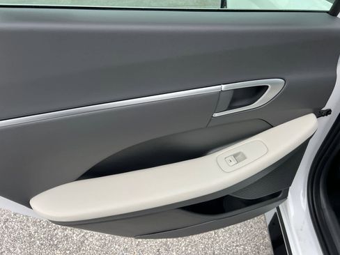 New 2026 Hyundai Sonata SEL FWD image 13