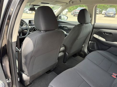 Used 2024 Nissan Sentra S FWD image 21