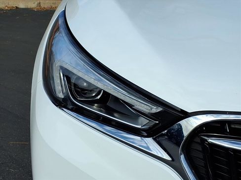 Used 2021 Buick Enclave Preferred image 32