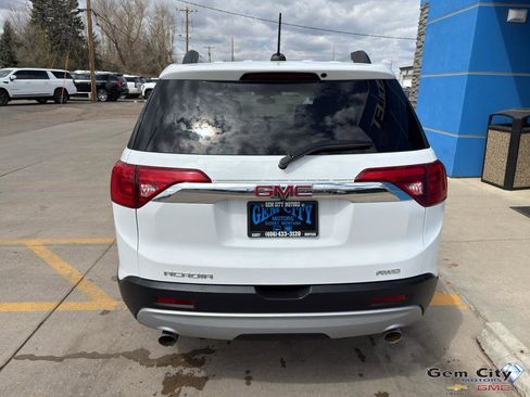 Used 2018 GMC Acadia SLE AWD/4WD image 6