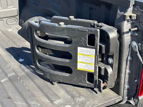 Used 2024 Ford F150 Lariat w/ FX4 Off-Road Package image 30