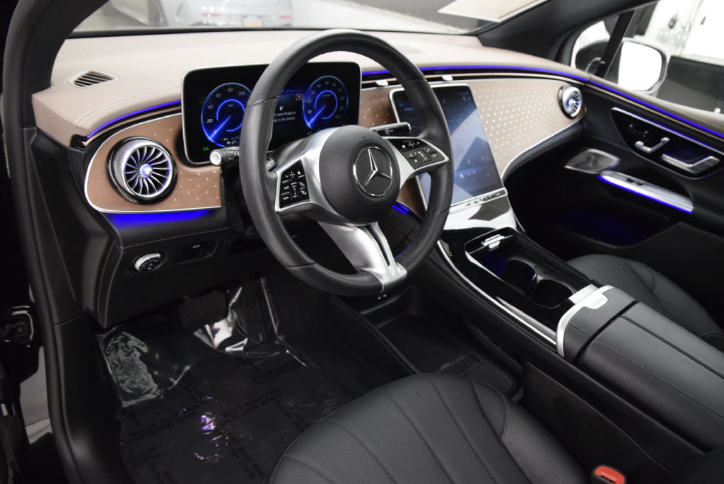 Certified 2024 Mercedes-Benz EQE 350+ 4MATIC SUV image 21