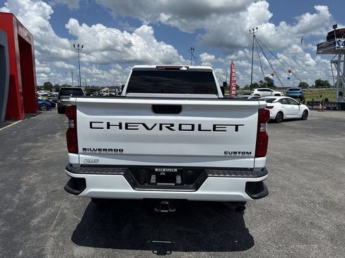Used 2026 Chevrolet Silverado 2500 Custom w/ Custom Convenience Package AWD/4WD image 18