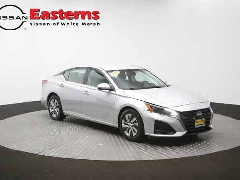 Used 2023 Nissan Altima 2.5 S FWD image 48