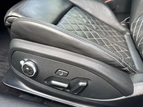Used 2018 Audi S4 Prestige AWD/4WD image 23
