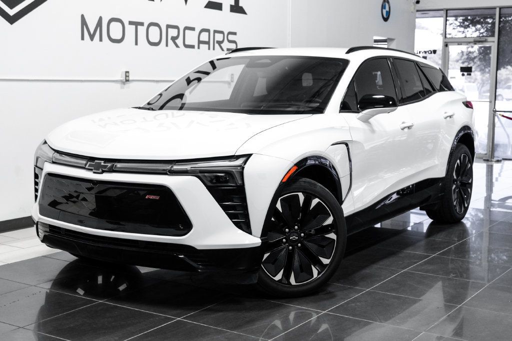 Used 2024 Chevrolet Blazer EV RS AWD/4WD image 6