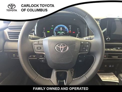 Used 2026 Toyota Camry SE FWD image 22