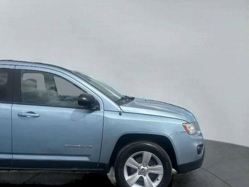 Used 2013 Jeep Compass Latitude AWD/4WD image 28