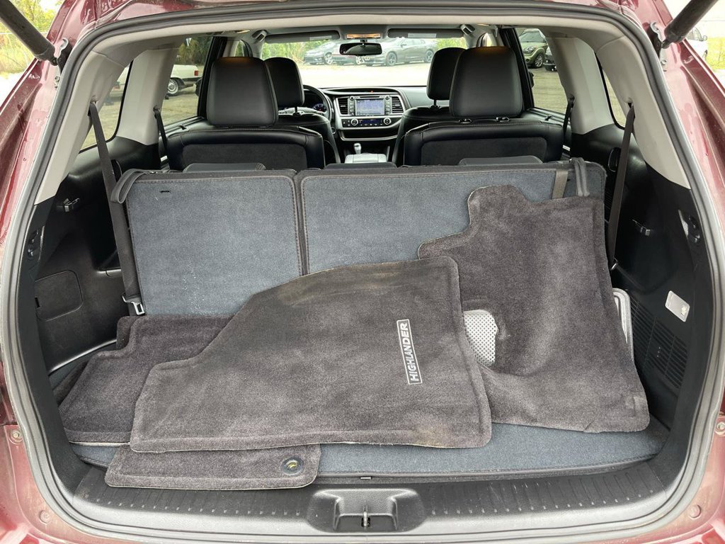 Used 2016 Toyota Highlander Limited FWD image 51