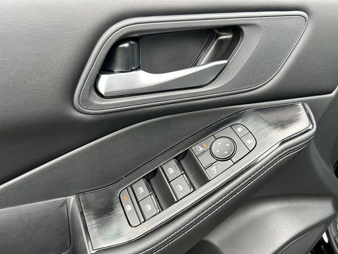 New 2026 Nissan Rogue SV image 16