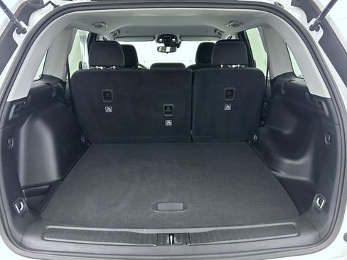 Certified 2023 Jeep Grand Cherokee Laredo image 21