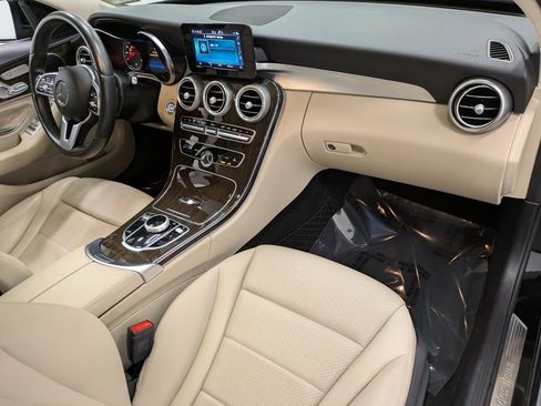 Used 2019 Mercedes-Benz C 300 4MATIC Sedan image 29