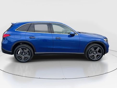 New 2026 Mercedes-Benz GLC 300 image 4
