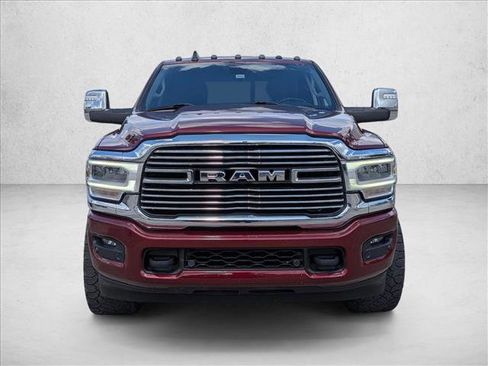 Used 2024 RAM 2500 Laramie AWD/4WD image 2