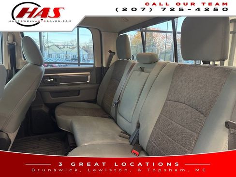 Used 2018 RAM 1500 SLT image 11