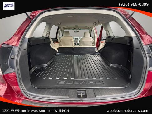 Used 2011 Subaru Outback 2.5i Limited w/ PWR Moonroof Pkg AWD/4WD image 33