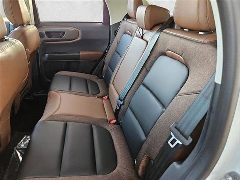 New 2026 Ford Bronco Sport Outer Banks AWD/4WD image 12