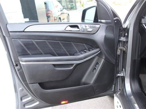 Used 2018 Mercedes-Benz GLS 63 AMG 4MATIC image 30