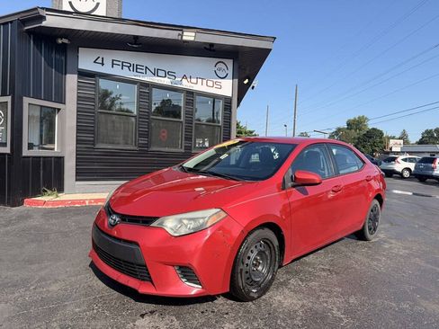 Used 2015 Toyota Corolla LE FWD image 1